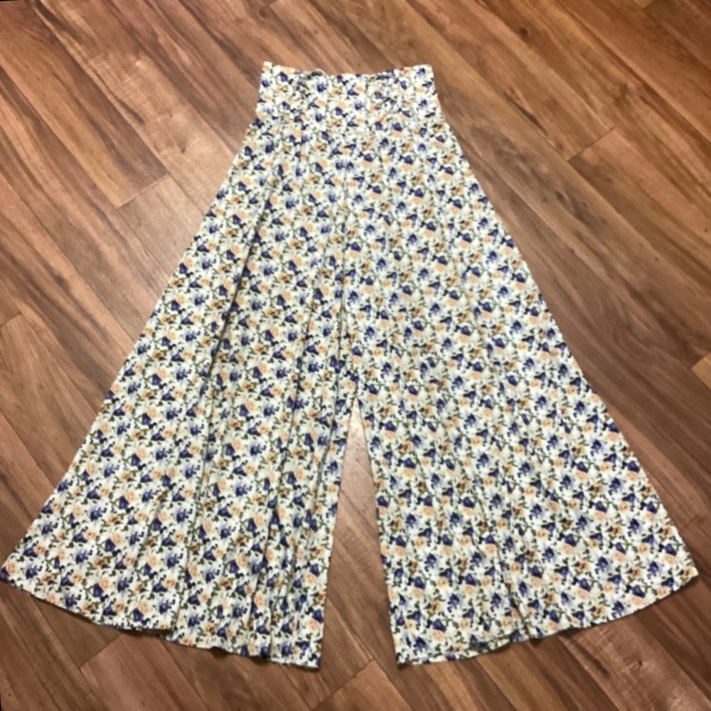 Love Fire Floral High Waisted Wide Leg Palazzo Whimsical Festival Pants Size 10